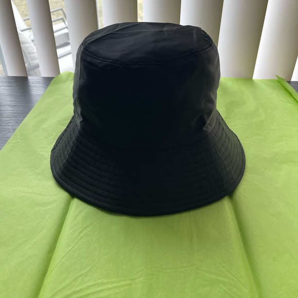 Prada Classic Black Bucket Hat - Picture 2 of 2